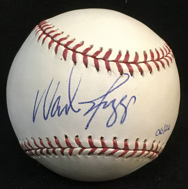 Wade Boggs Fleer Legacy 6/26 Autographed Baseball