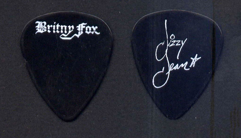 Britny Fox 